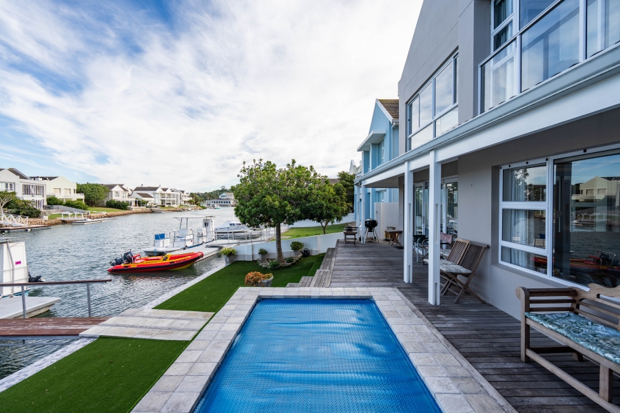 6 Bedroom Property for Sale in Royal Alfred Marina Eastern Cape